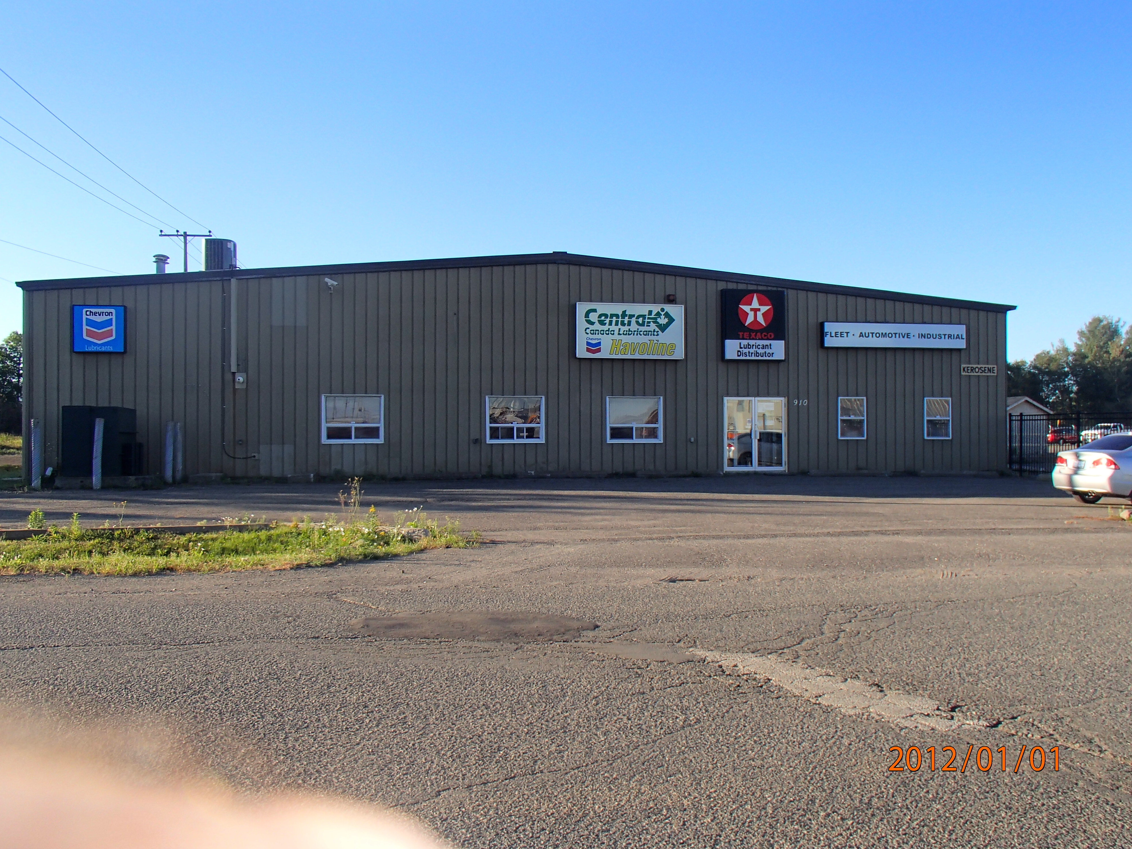 910 Commerce Street, Thunder Bay